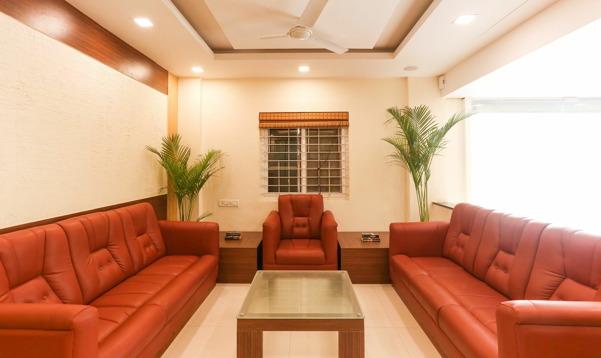 Itsy Hotels Worldtree Bellandur Bangalore Exterior photo